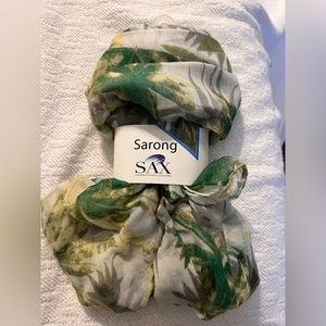 Sarong green multi NWOT